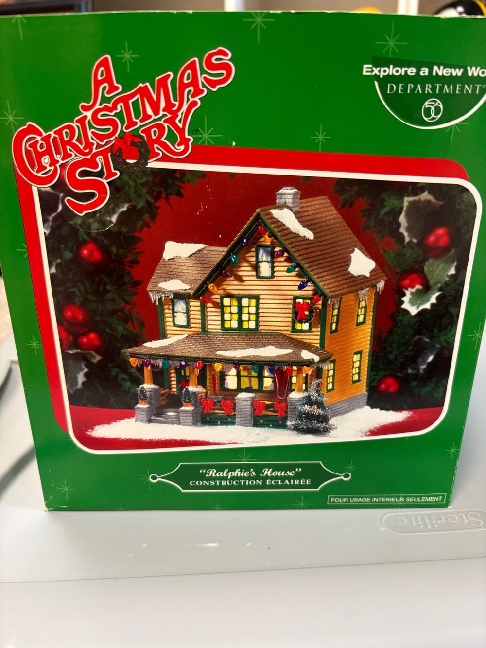 "Ralphie's House" Holiday Lighted Village - Green and Yellow